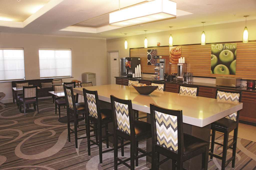 Hotel La Quinta By Wyndham Kyle - Austin South Facilidades foto